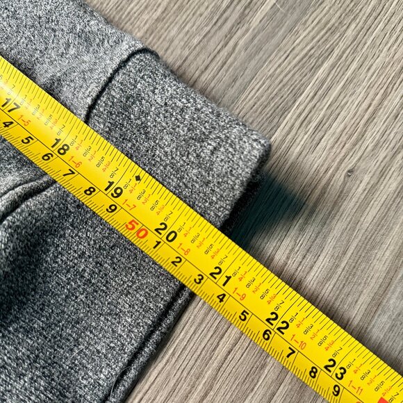 lululemon athletica Gray Sweatshirt - Picture 6 of 7